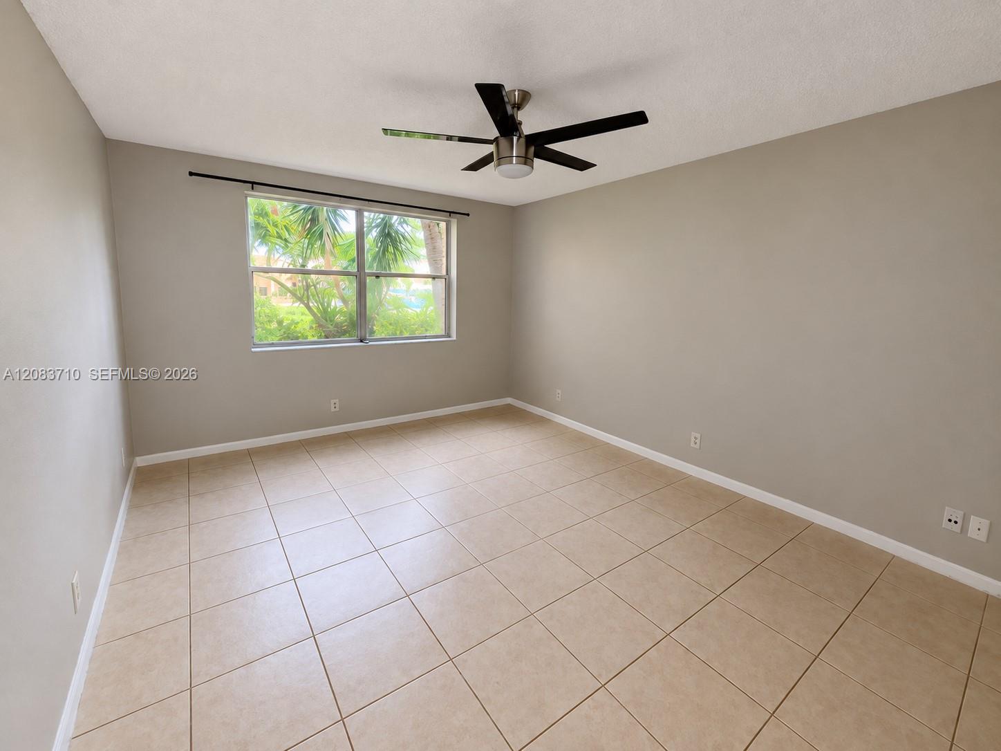 8821 Wiles Road 102 Property Photo 25