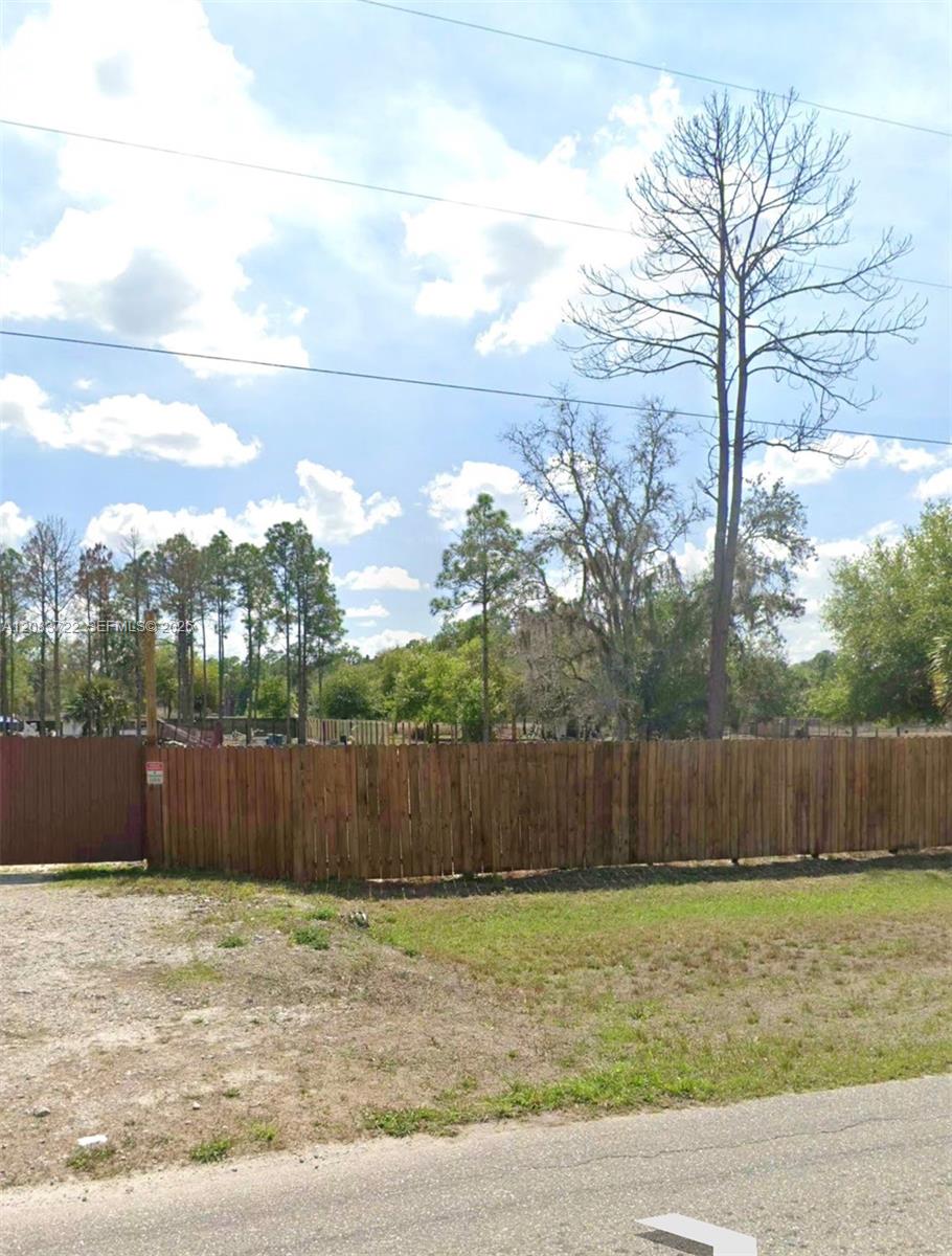 490 Avenida Del Sur Property Photo 3