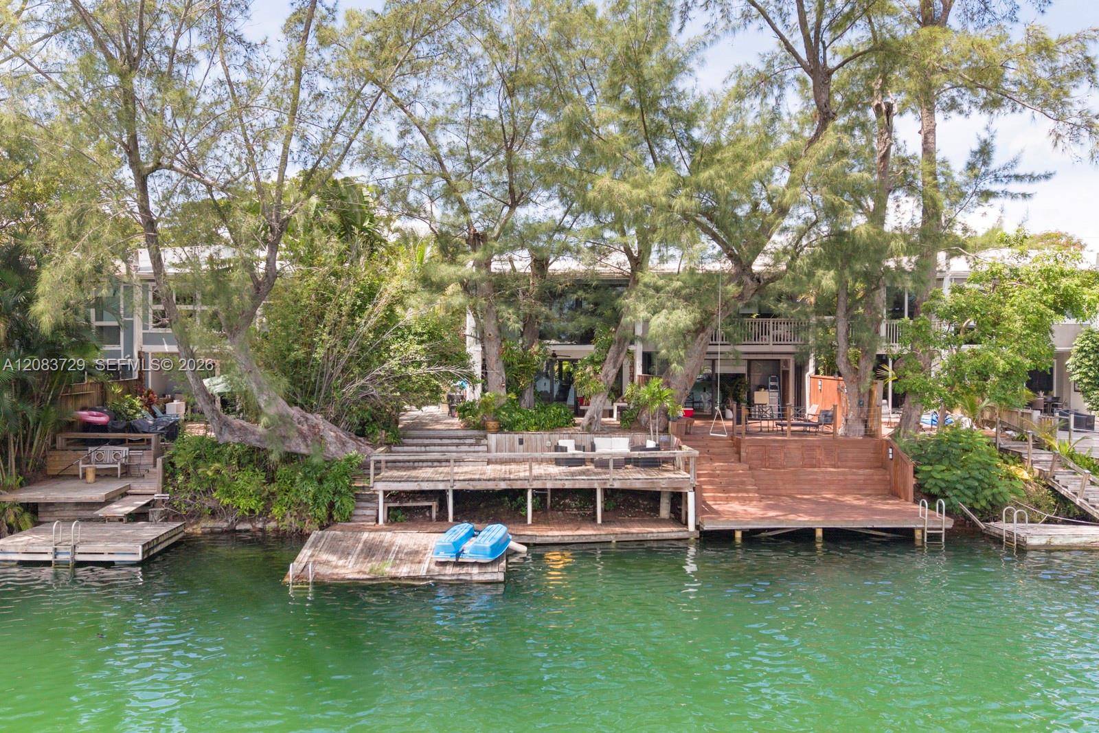 4883 SW 71st Place