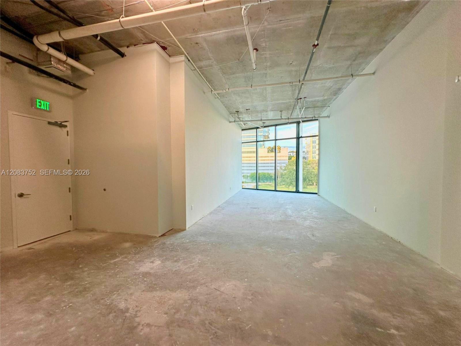 21290 Biscayne Boulevard 303 Property Photo 10