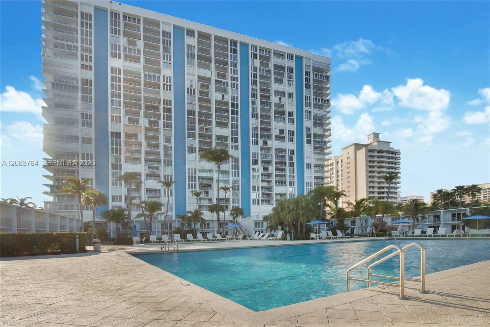 881 Ocean Drive 25E Property Photo 1
