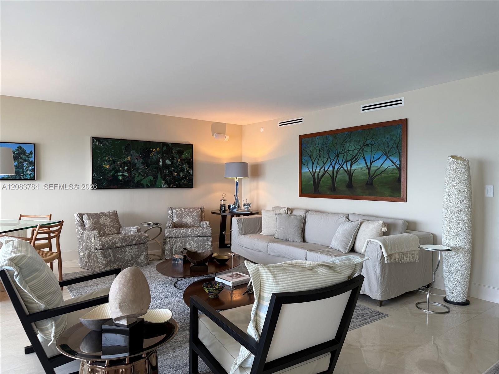 881 Ocean Drive 25e Property Photo 8