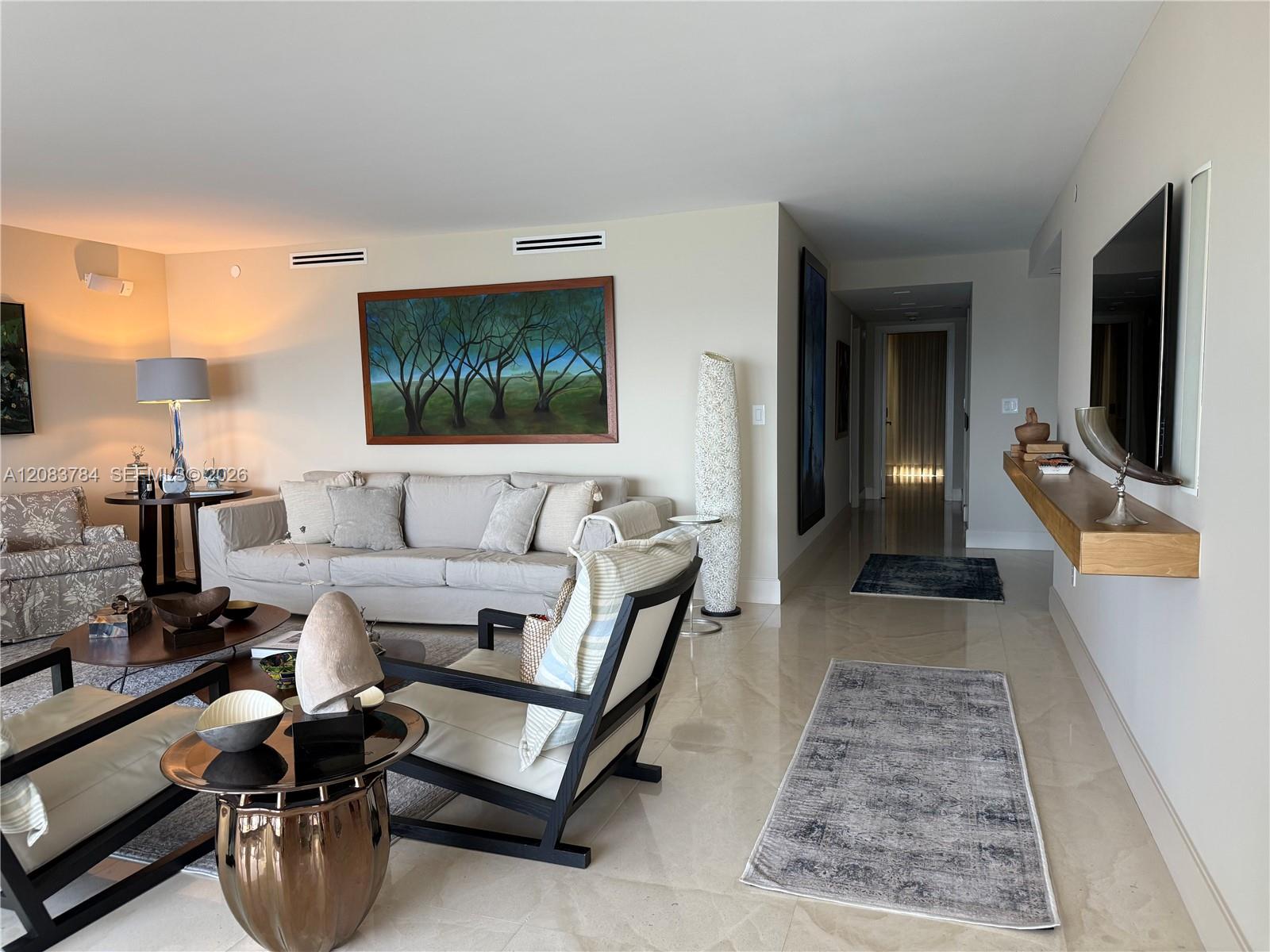 881 Ocean Drive 25e Property Photo 9