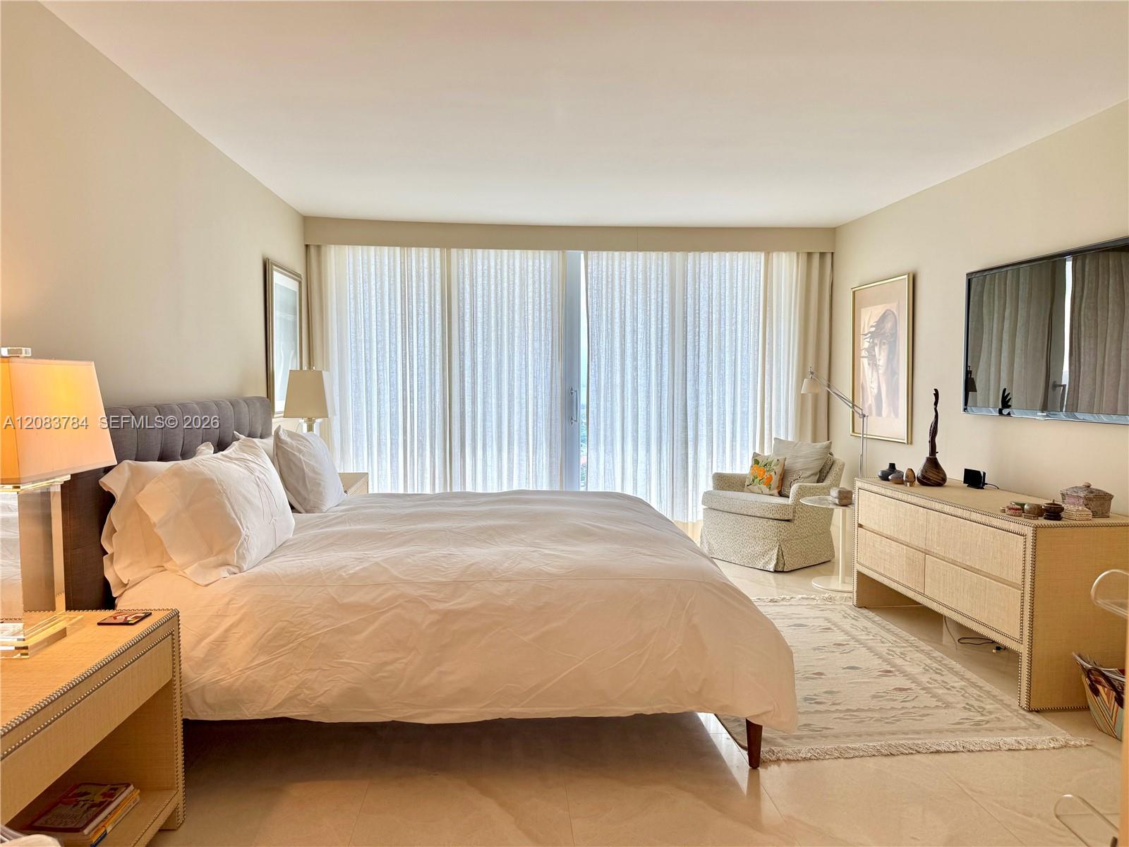 881 Ocean Drive 25e Property Photo 21