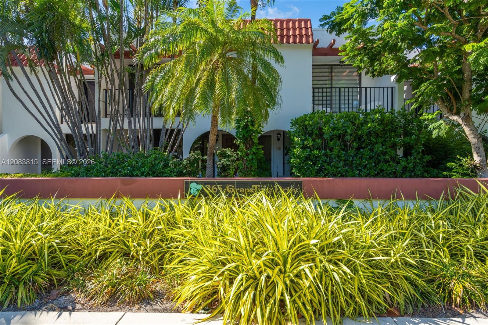 A12083815 Property Photo 2