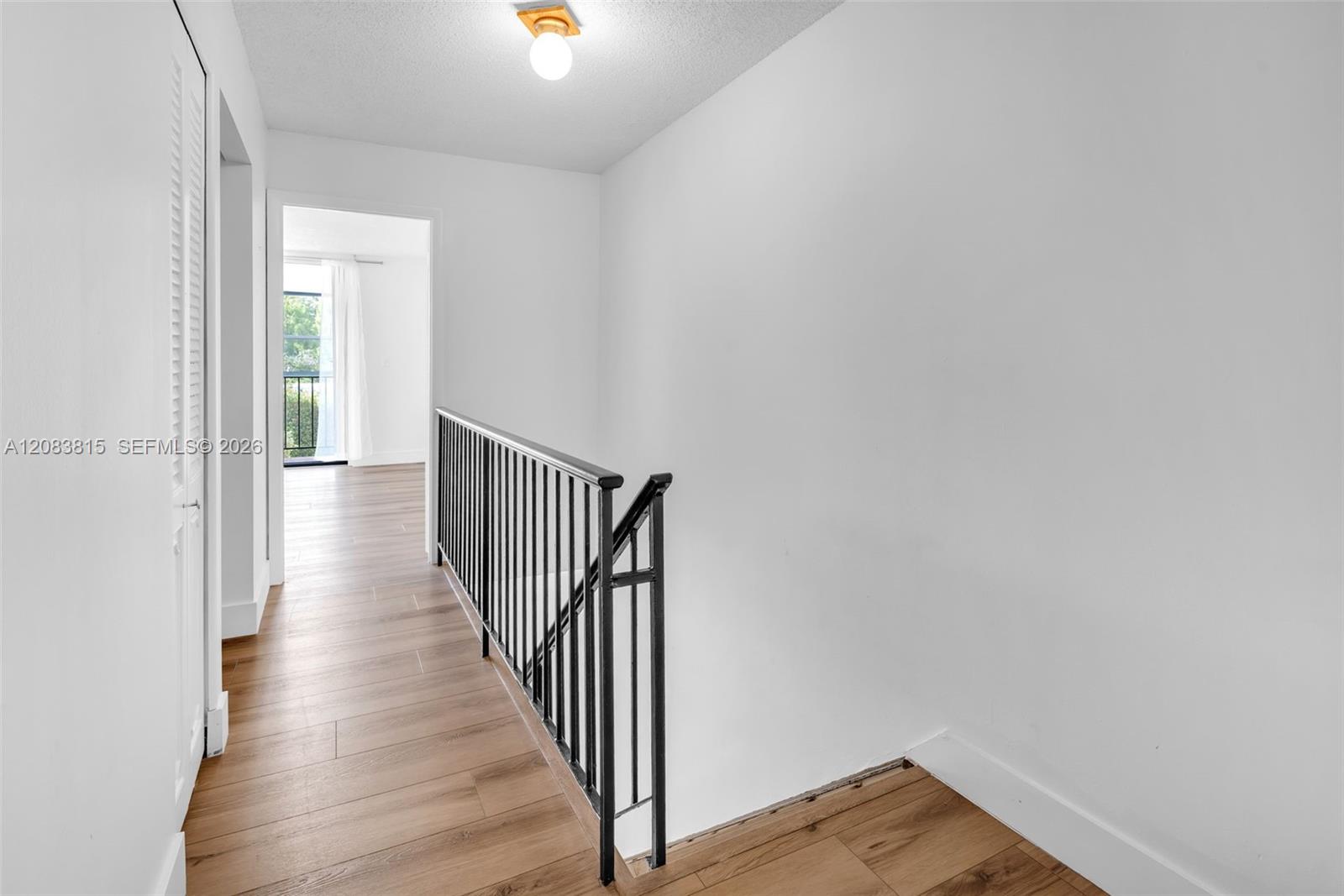 A12083815 Property Photo 10