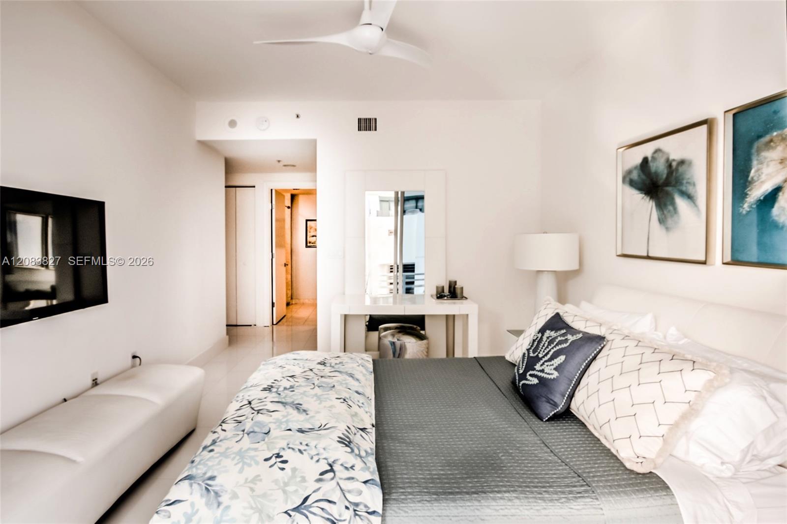 3535 S Ocean Drive 705 Property Photo 11