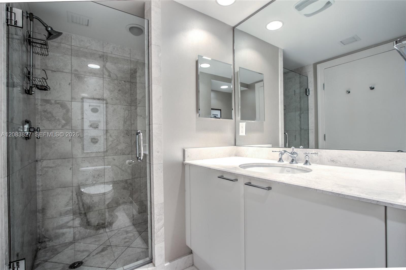 3535 S Ocean Drive 705 Property Photo 20