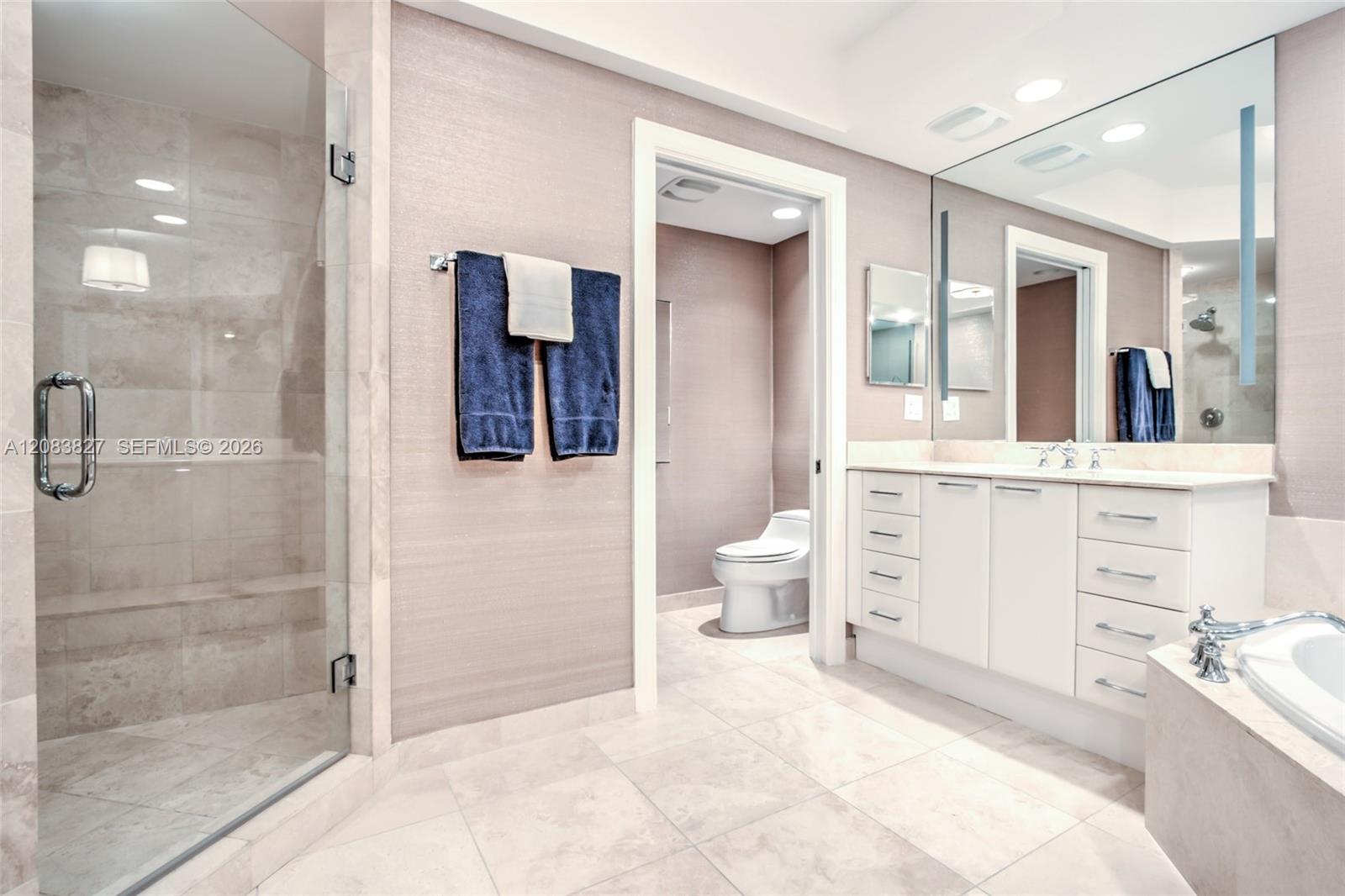 3535 S Ocean Drive 705 Property Photo 28