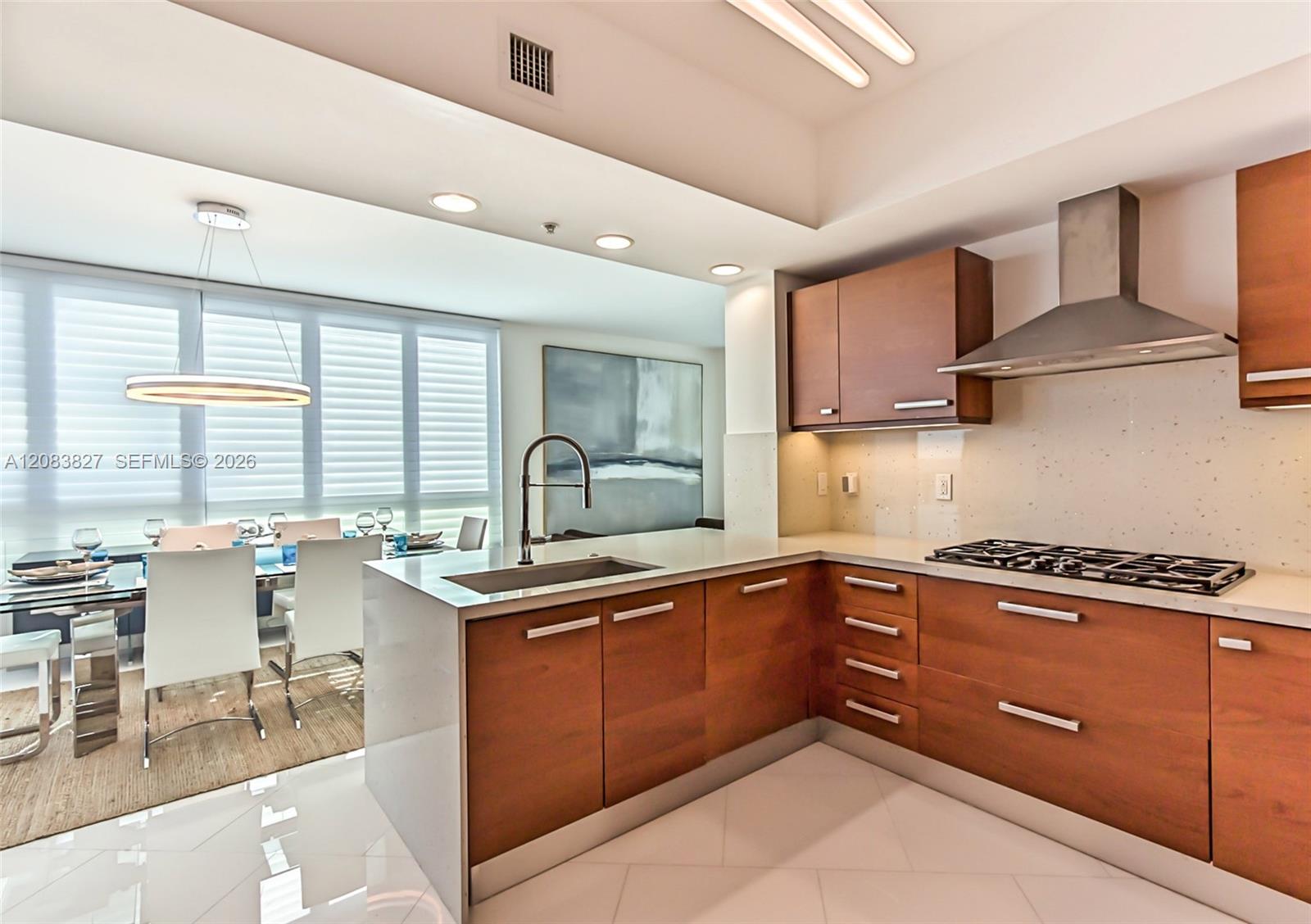3535 S Ocean Drive 705 Property Photo 35
