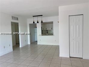 290 Sunrise Drive 301 Property Photo 5