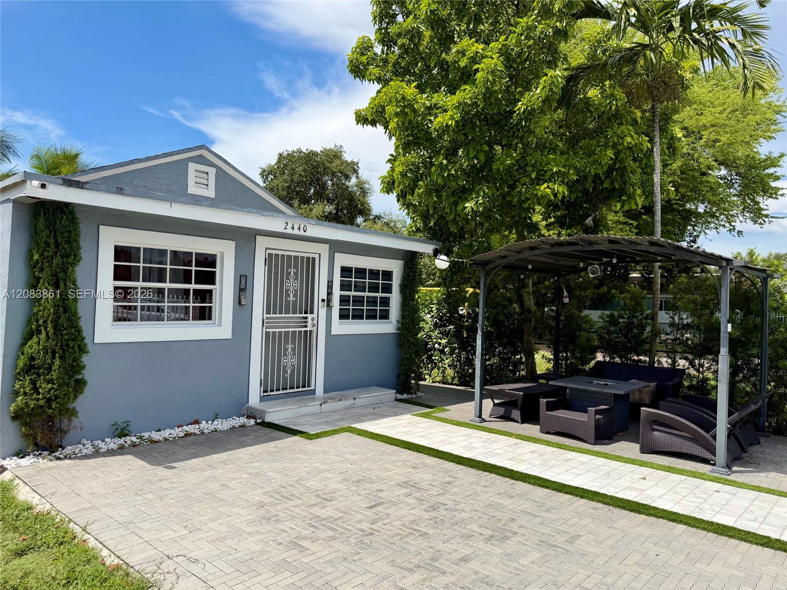 2440 Nw 57th Street Property Photo 1