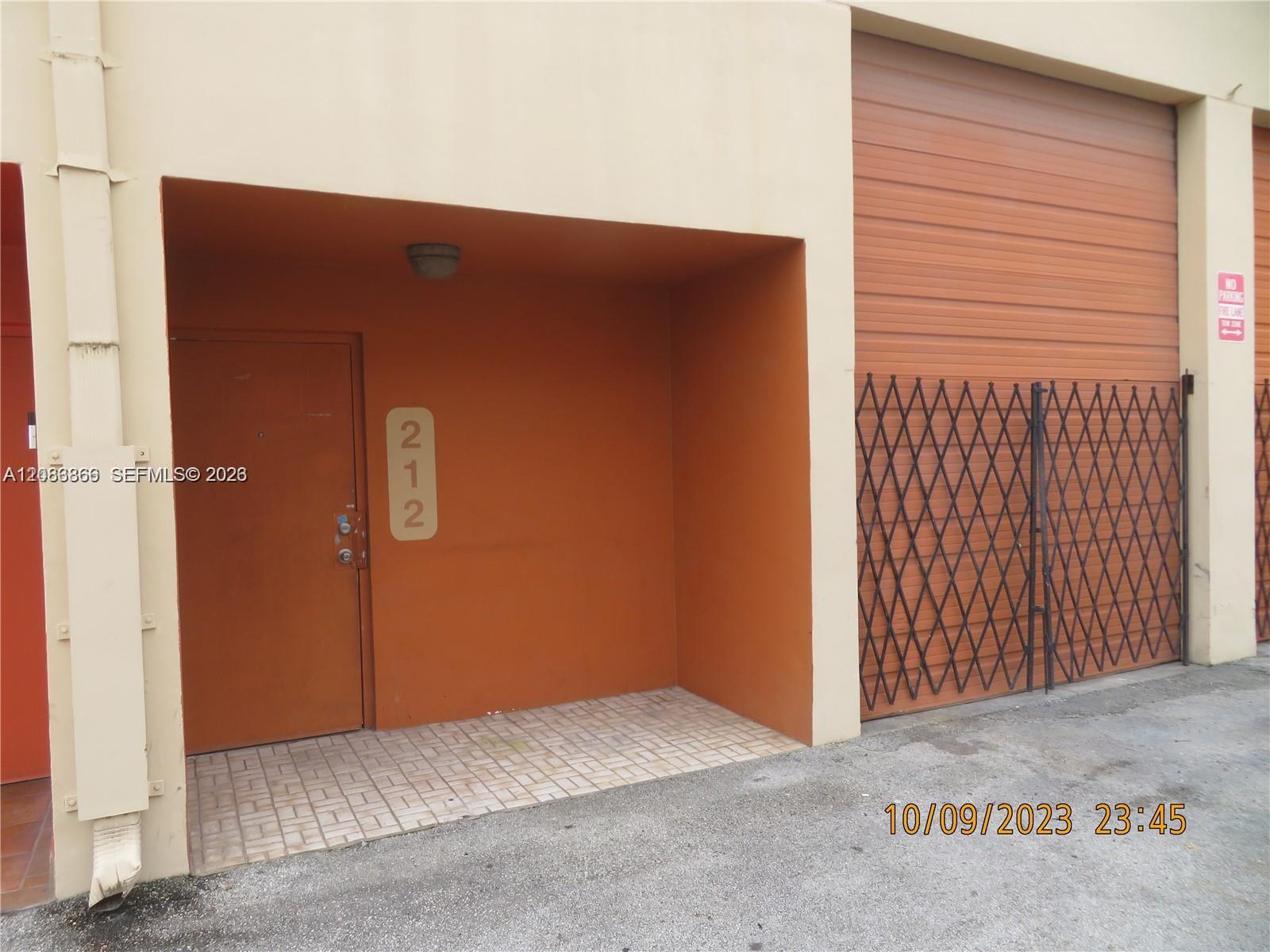2450 W 82nd Street 212 Property Photo 1