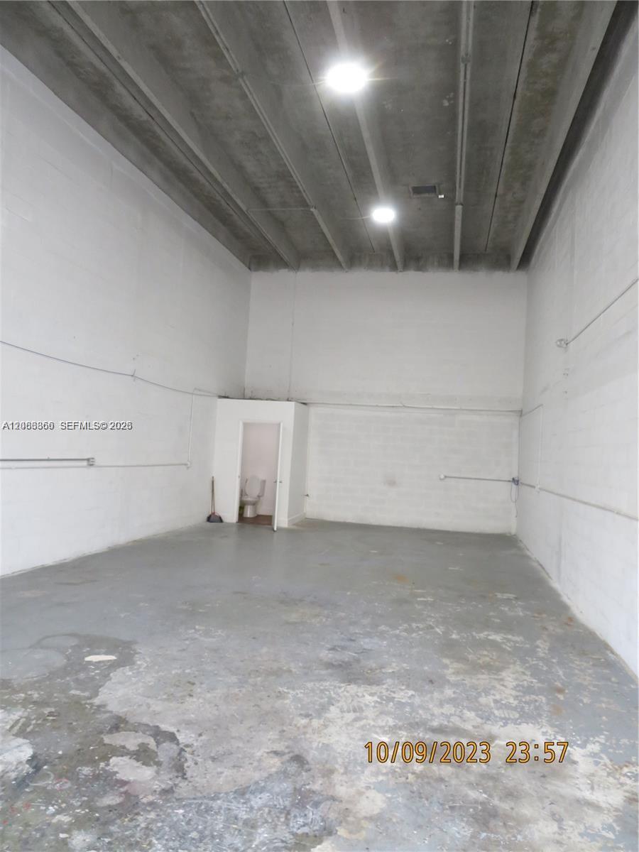 2450 W 82nd Street 212 Property Photo 3