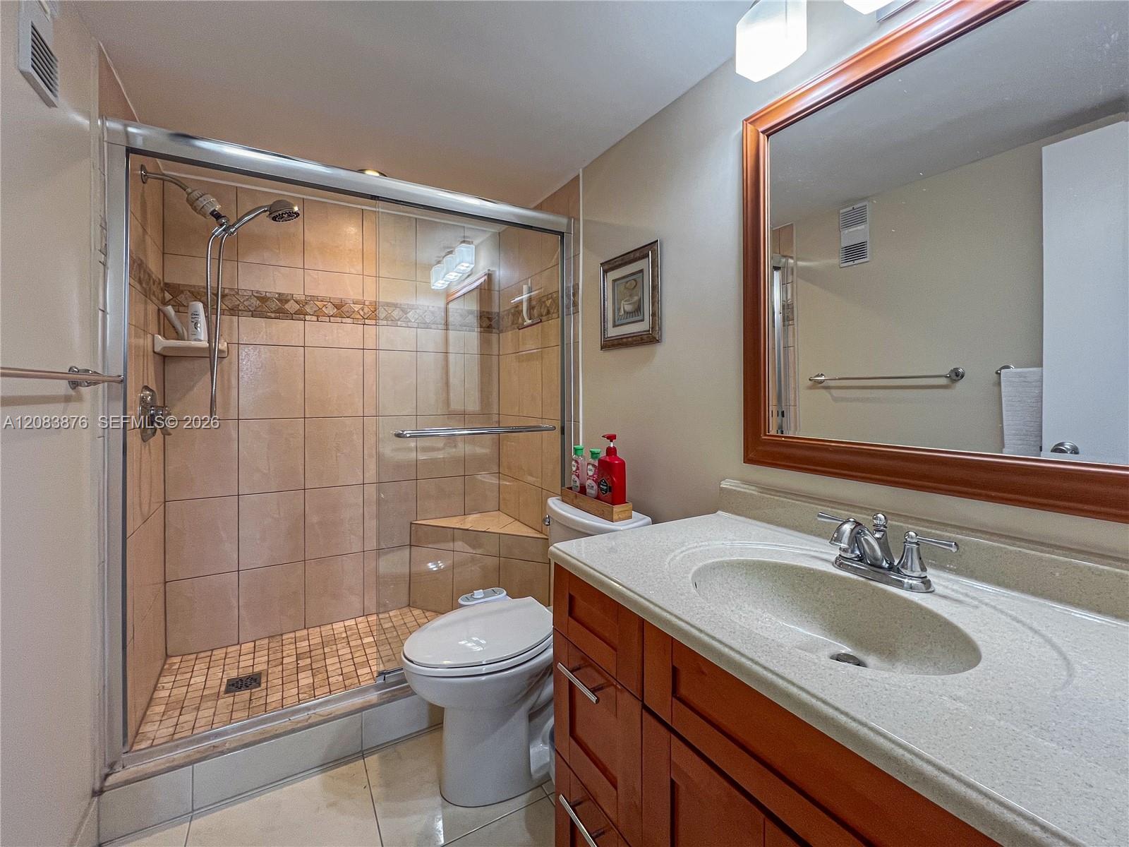 8900 Washington Boulevard 401a Property Photo 10