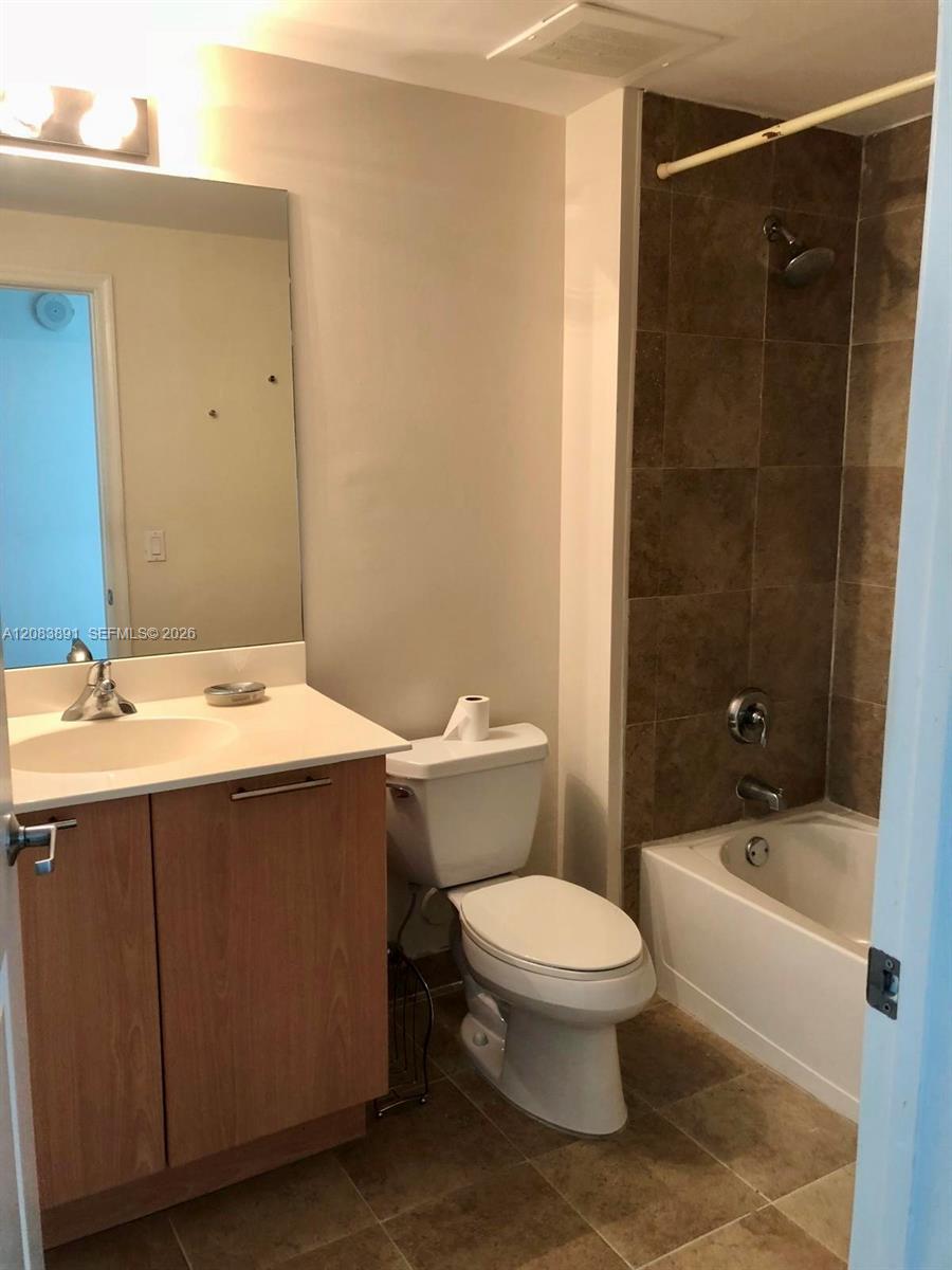 2021 Sw 3rd Avenue 1102 Property Photo 17