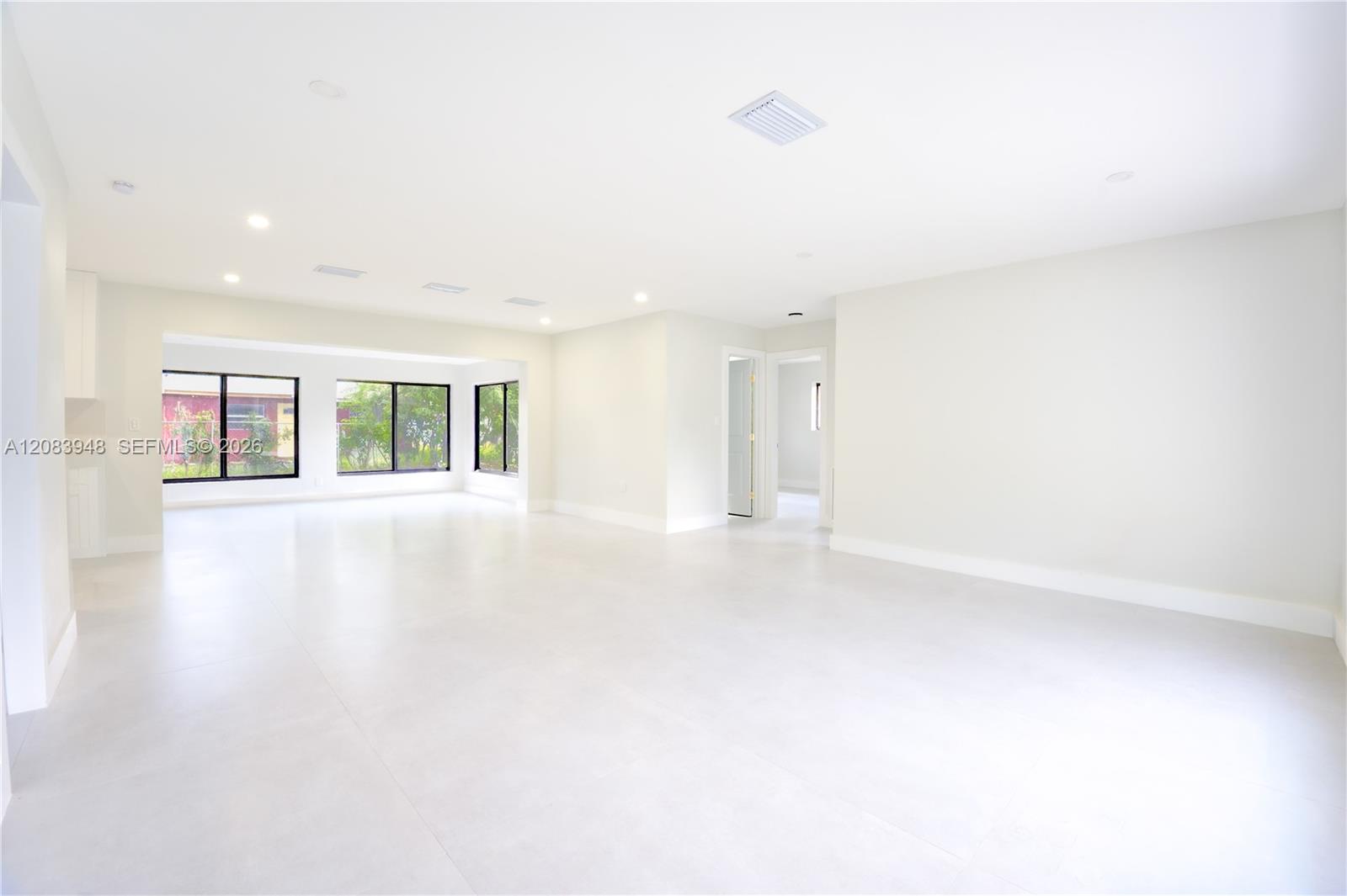 810 Wyoming Avenue Property Photo 18
