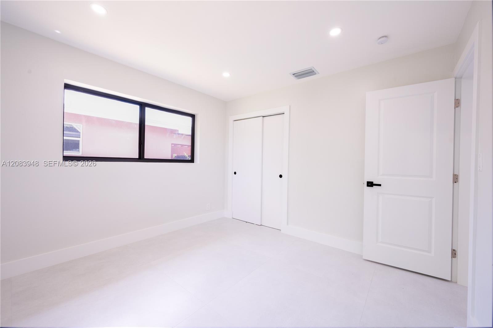 810 Wyoming Avenue Property Photo 37