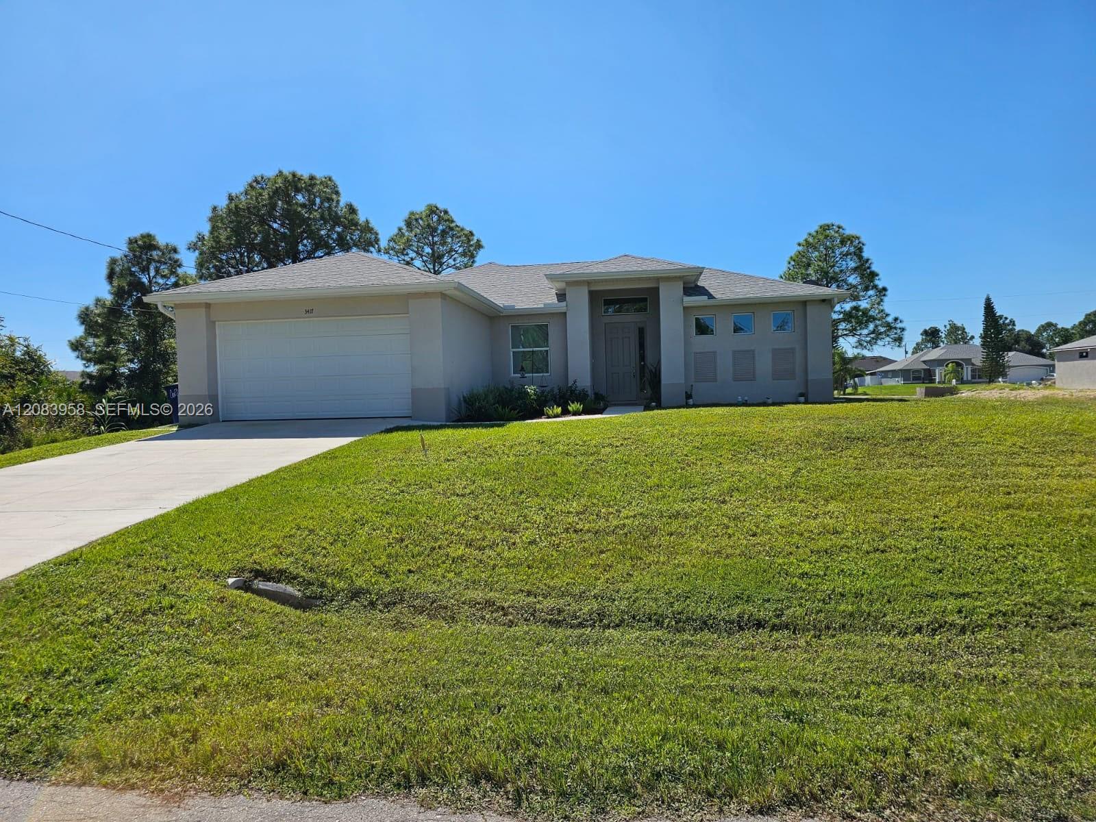 3417 14th Street W Property Photo 1
