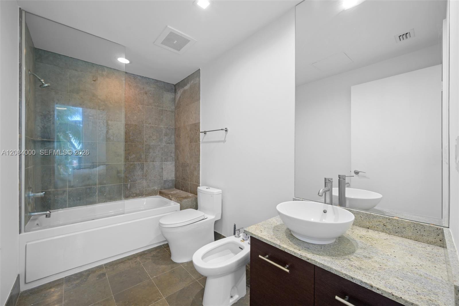 3029 Ne 188th Street 523 Property Photo 13