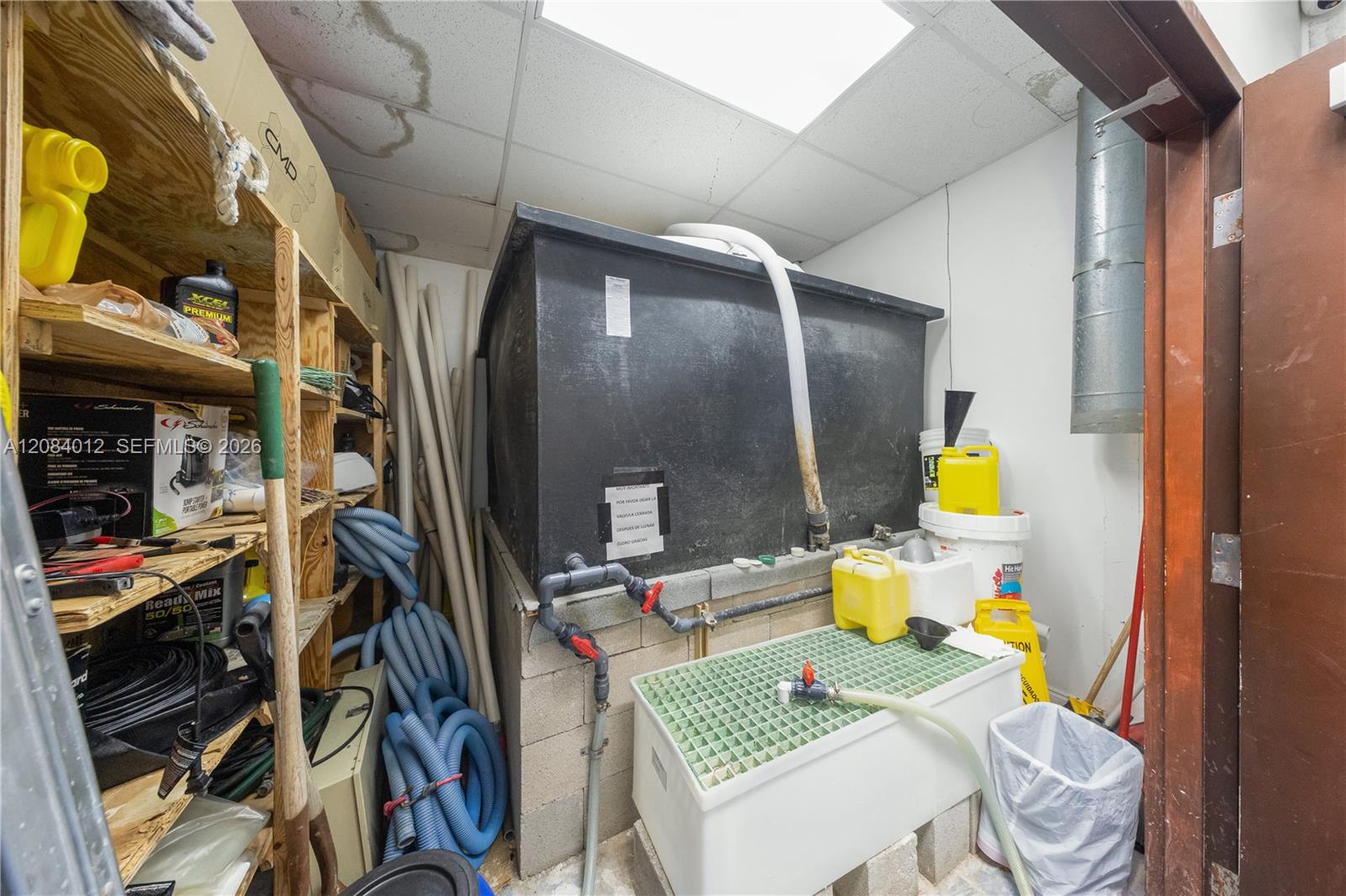 A12084012 Property Photo 13