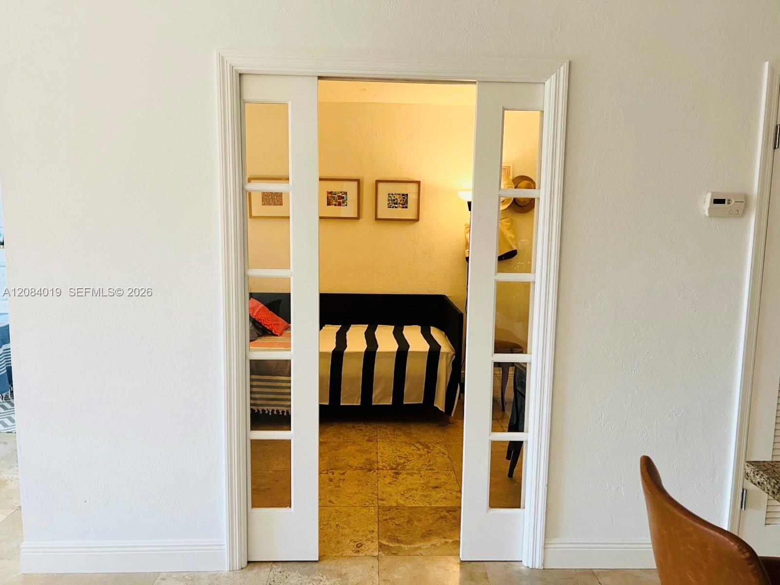 A12084019 Property Photo 8