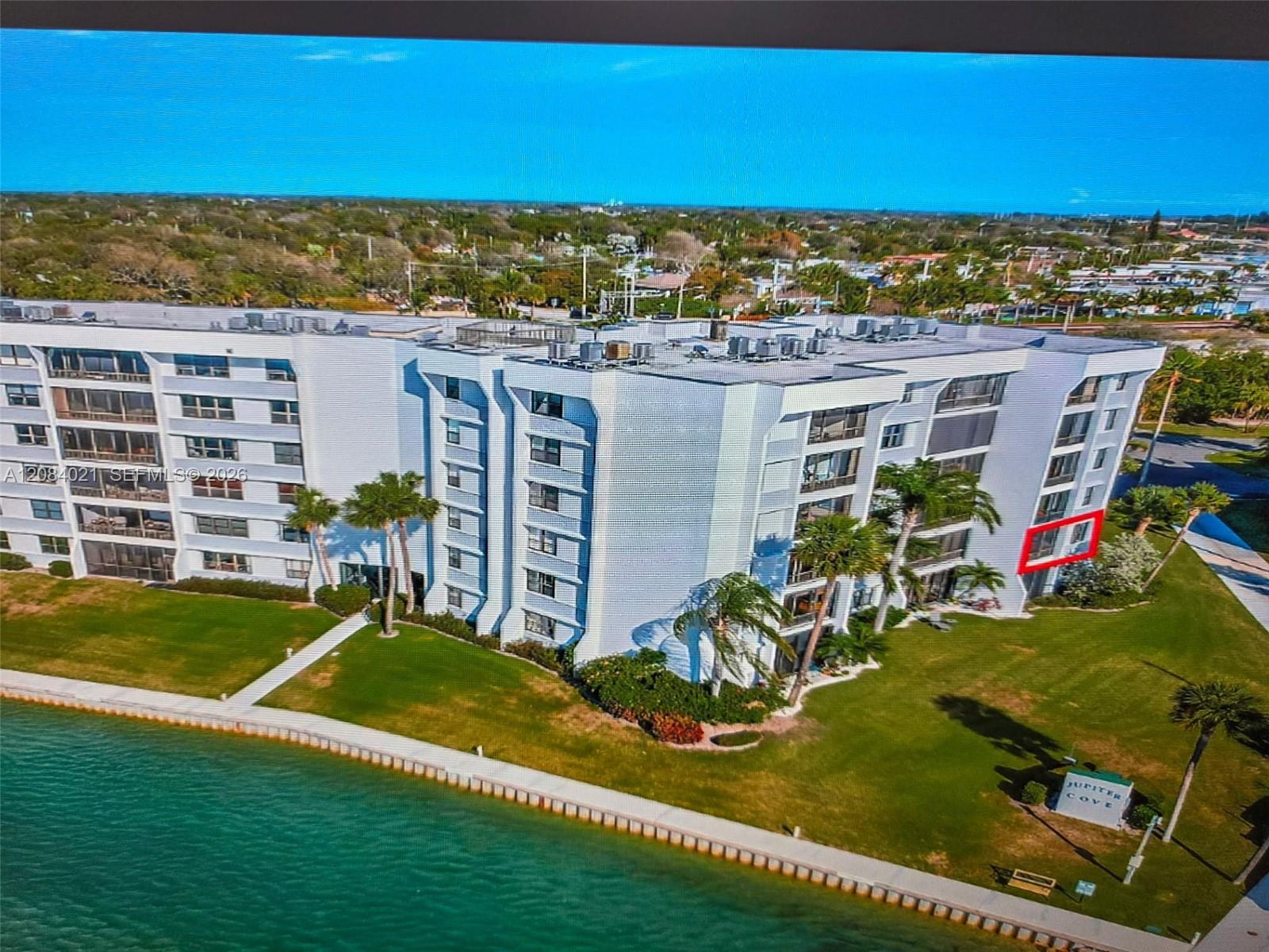 1542 Jupiter Cove Drive 207 Property Photo 4