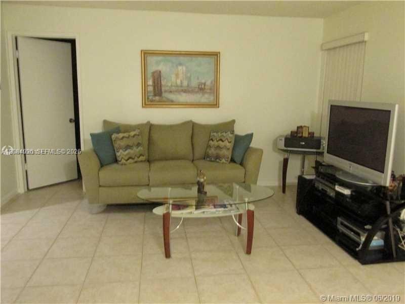 12455 Sw 93rd Terrace 204t Property Photo 4
