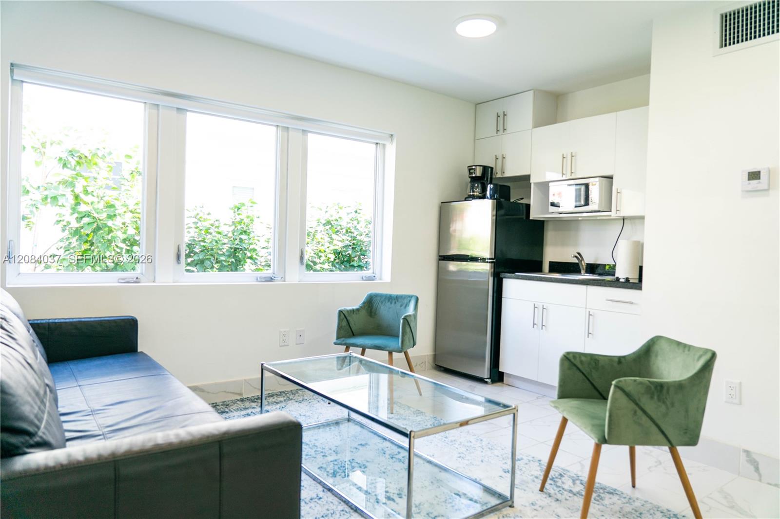 1330 15th Street Property Photo 5