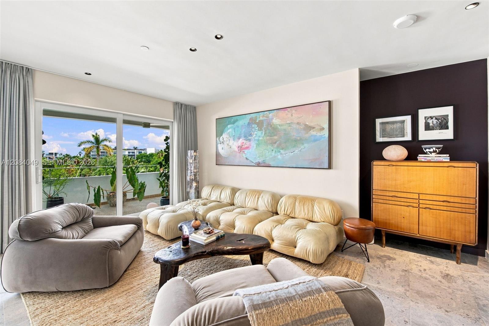 16 Island Avenue 4e Property Photo 1