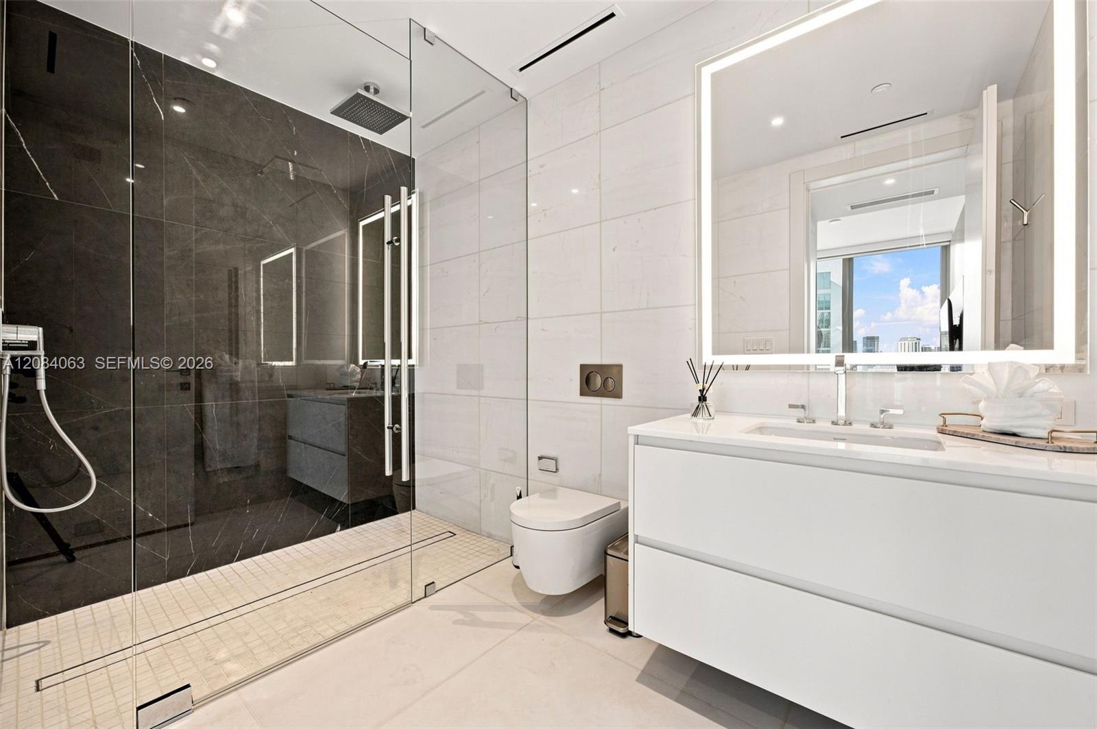 300 Biscayne Blvd Way 3908 Property Photo 18