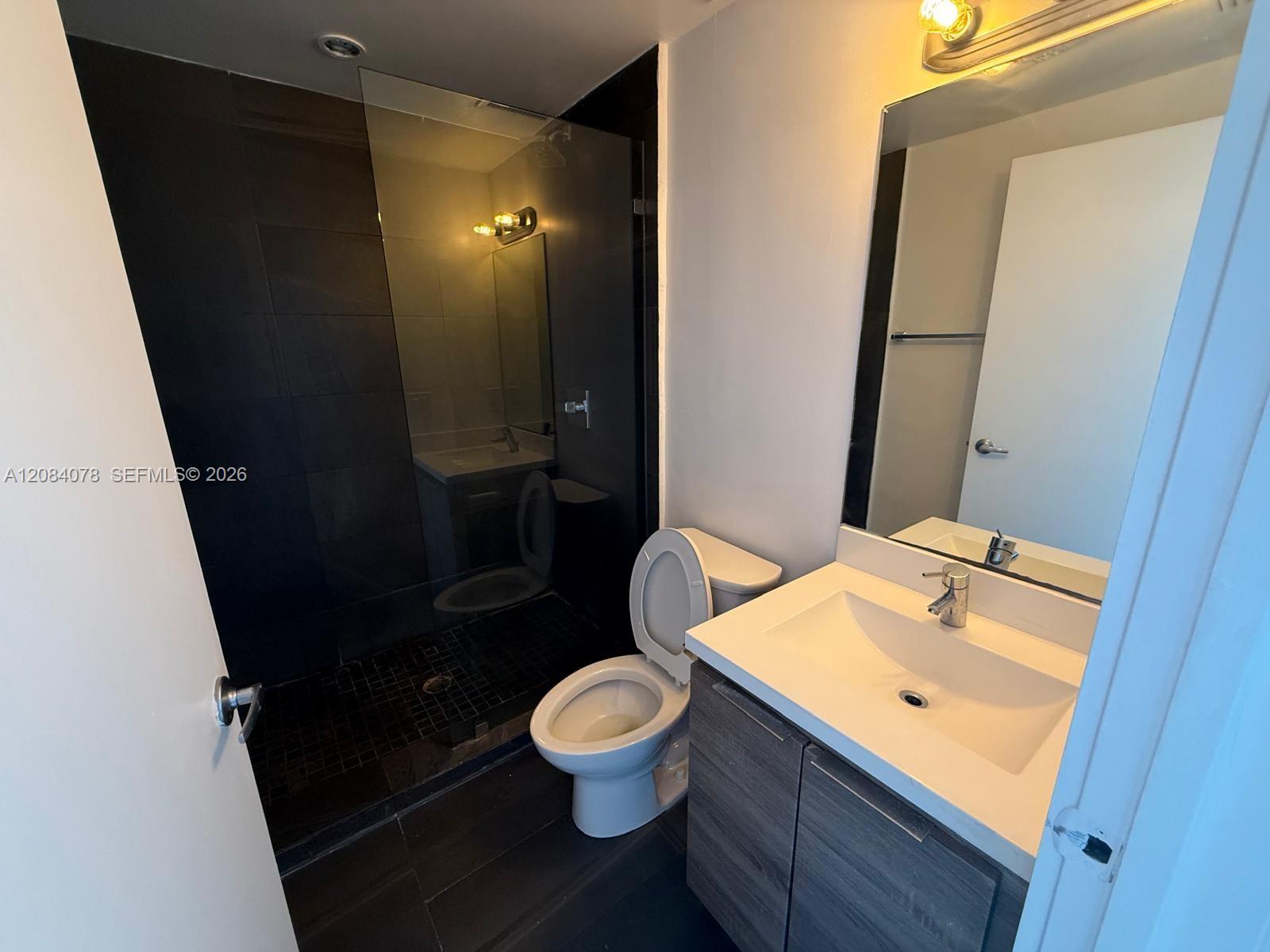 1450 Meridian Avenue 202 Property Photo 8