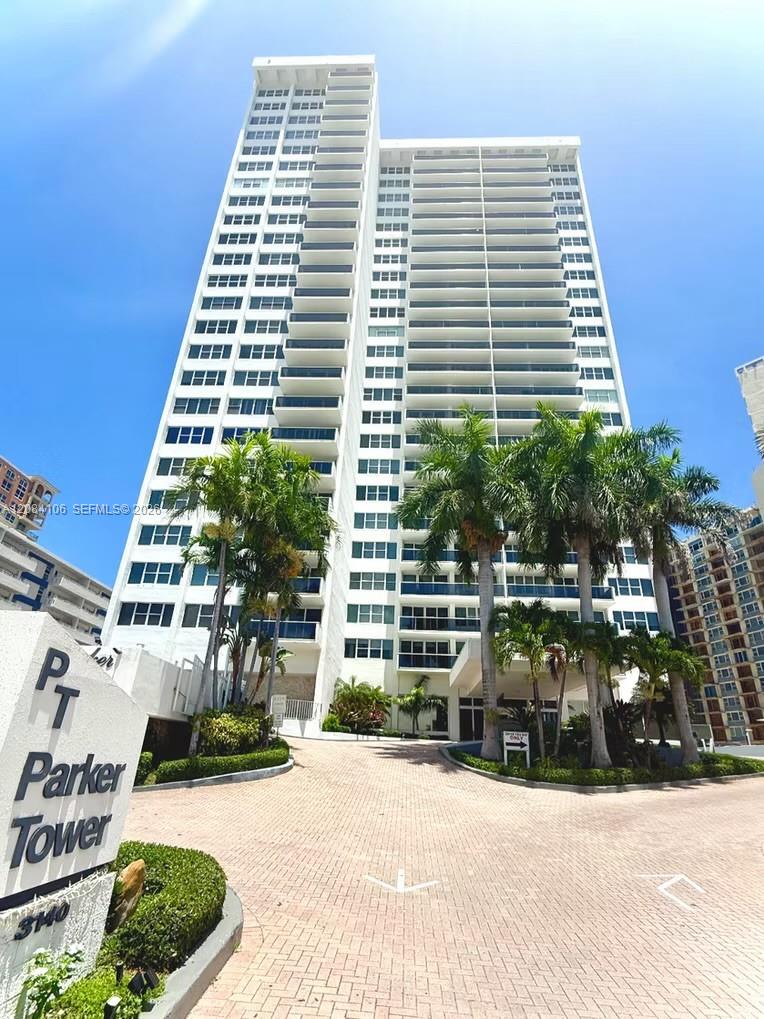 3140 S Ocean Drive 1703 Property Photo 1