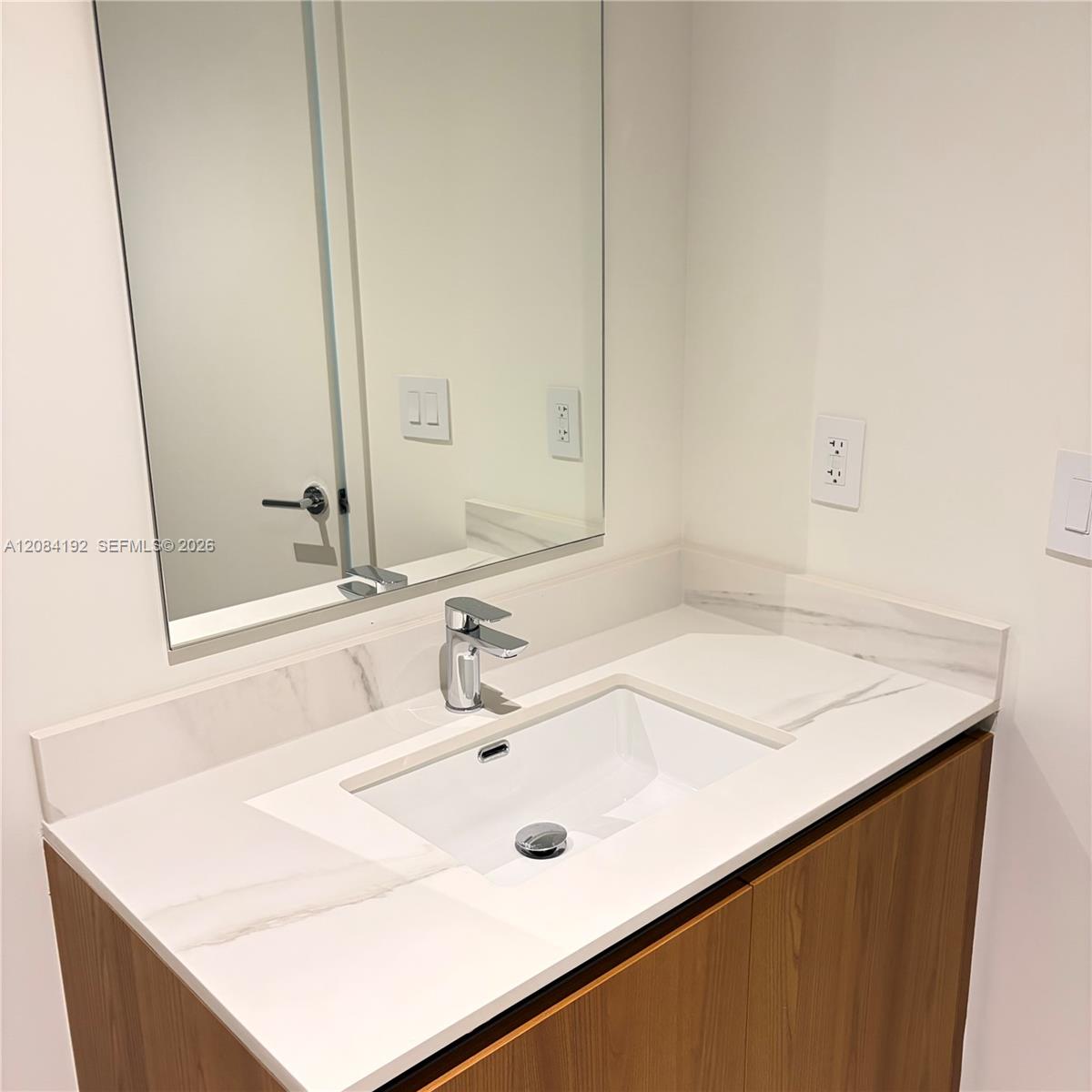 1400 Biscayne Boulevard 2003 Property Photo 20