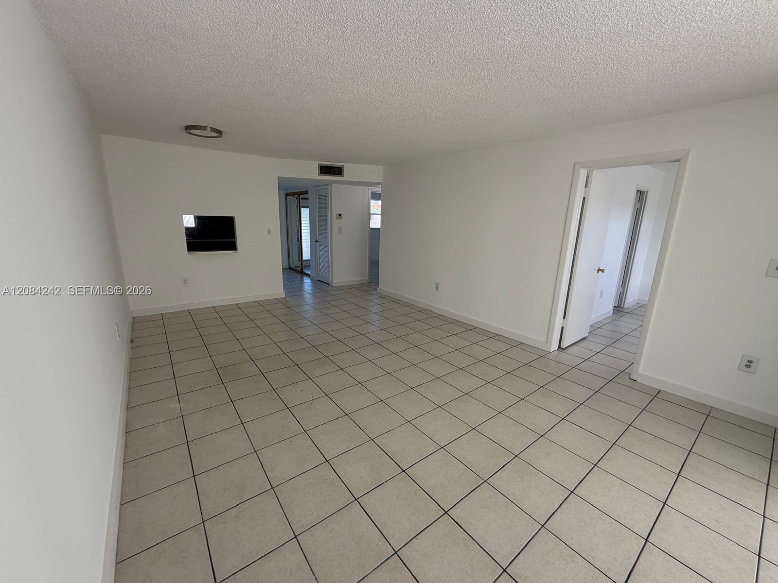 8600 Sunrise Lakes Boulevard 211 Property Photo 1