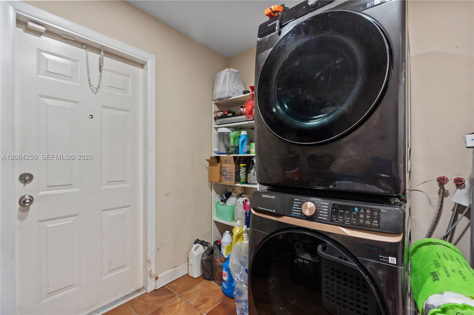 3831 Nw 6th Place Property Photo 13