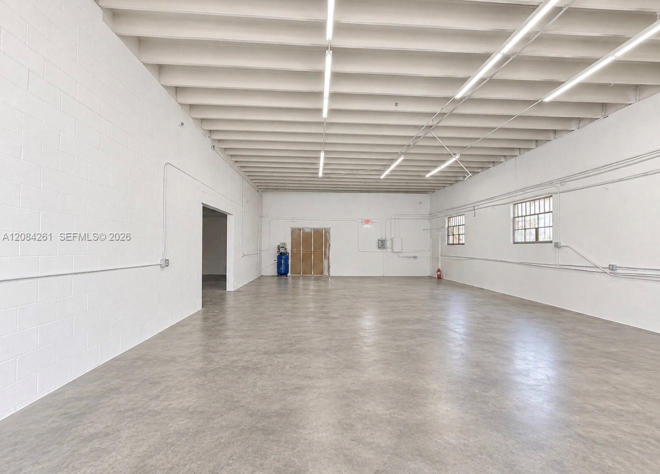 A12084261 Property Photo 8