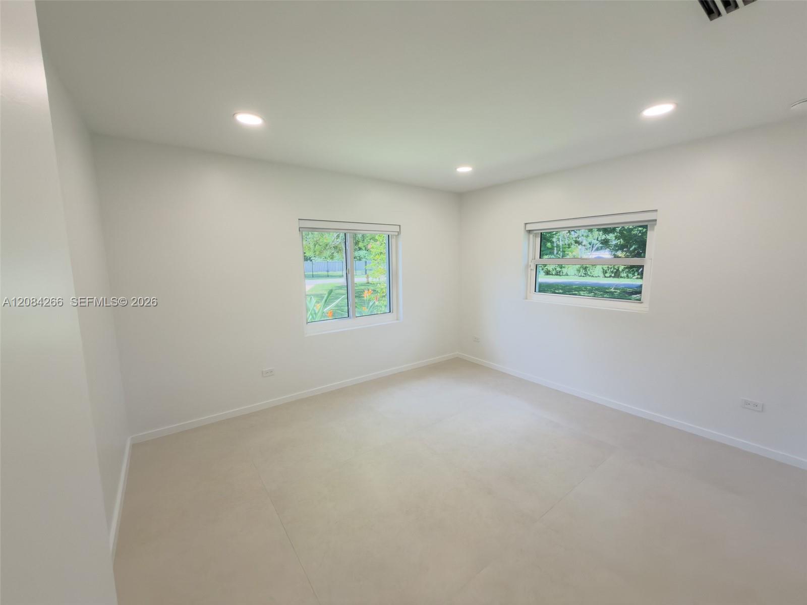 7895 Sw 76th Terrace Property Photo 13