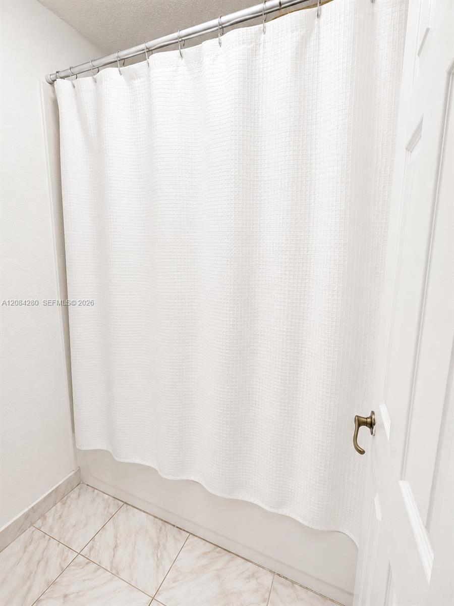 A12084280 Property Photo 5