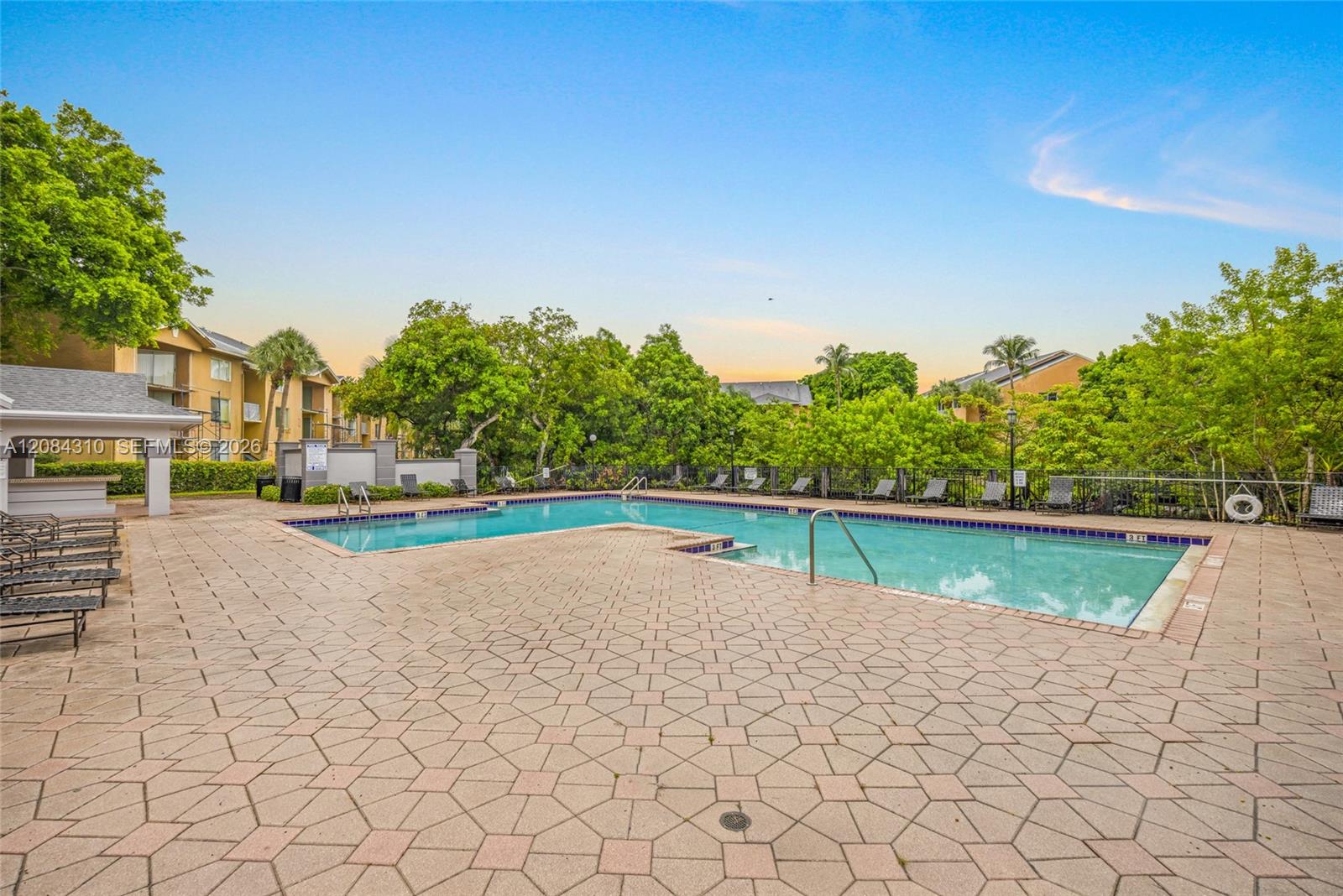 A12084310 Property Photo 21