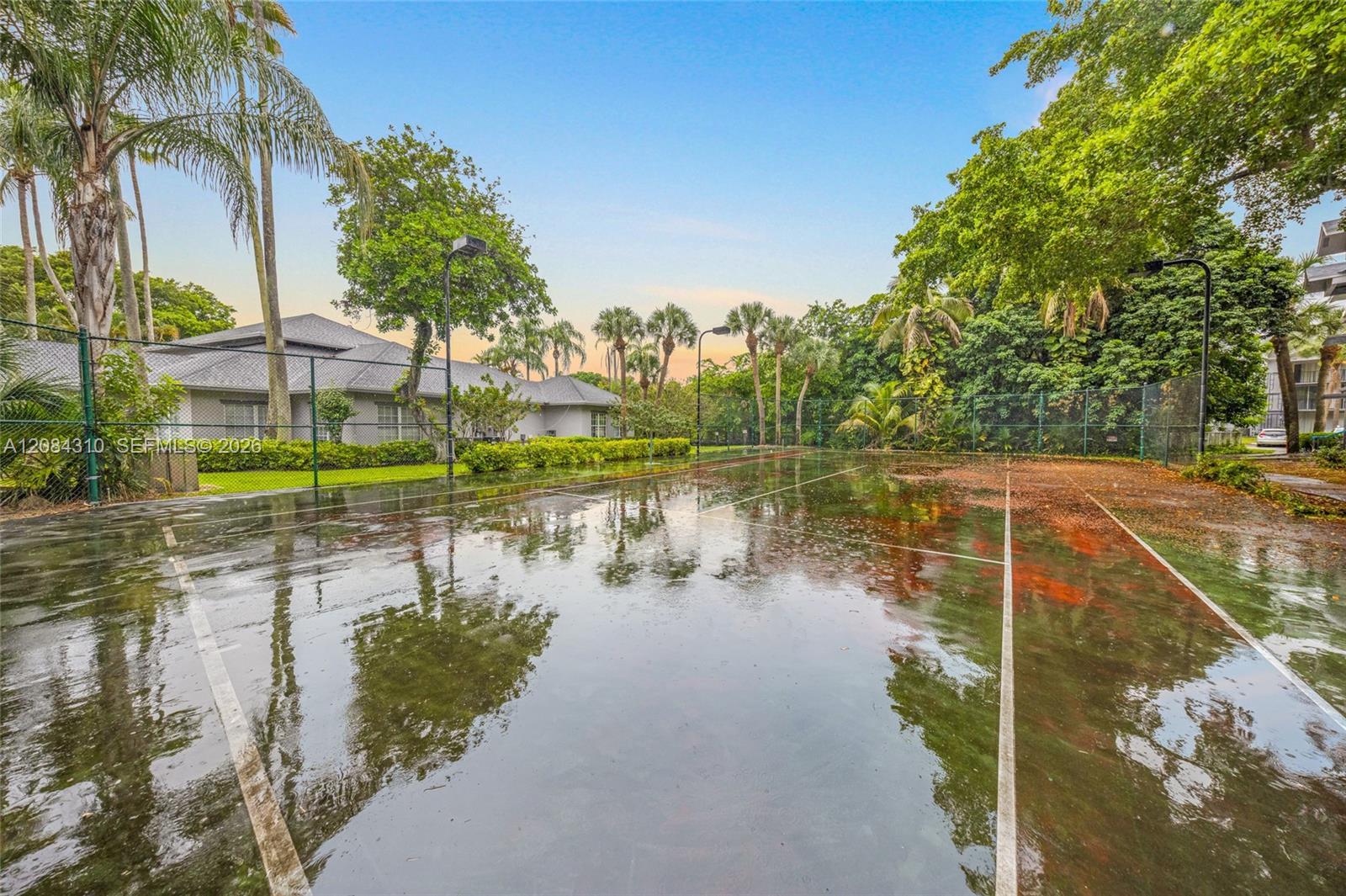 A12084310 Property Photo 27