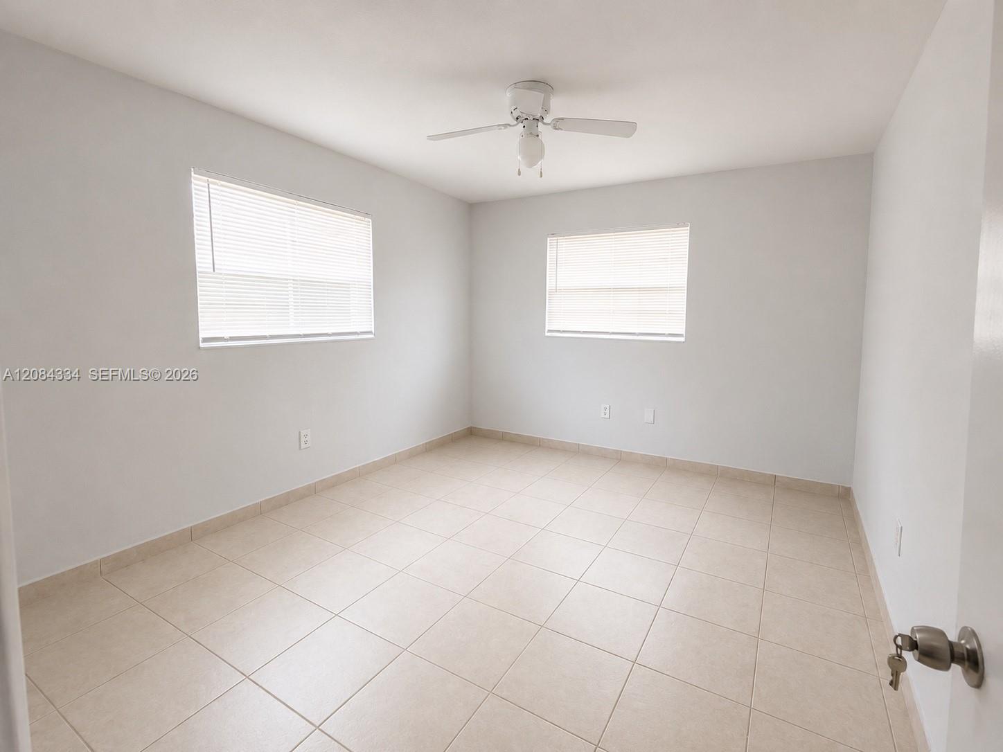 A12084334 Property Photo 6