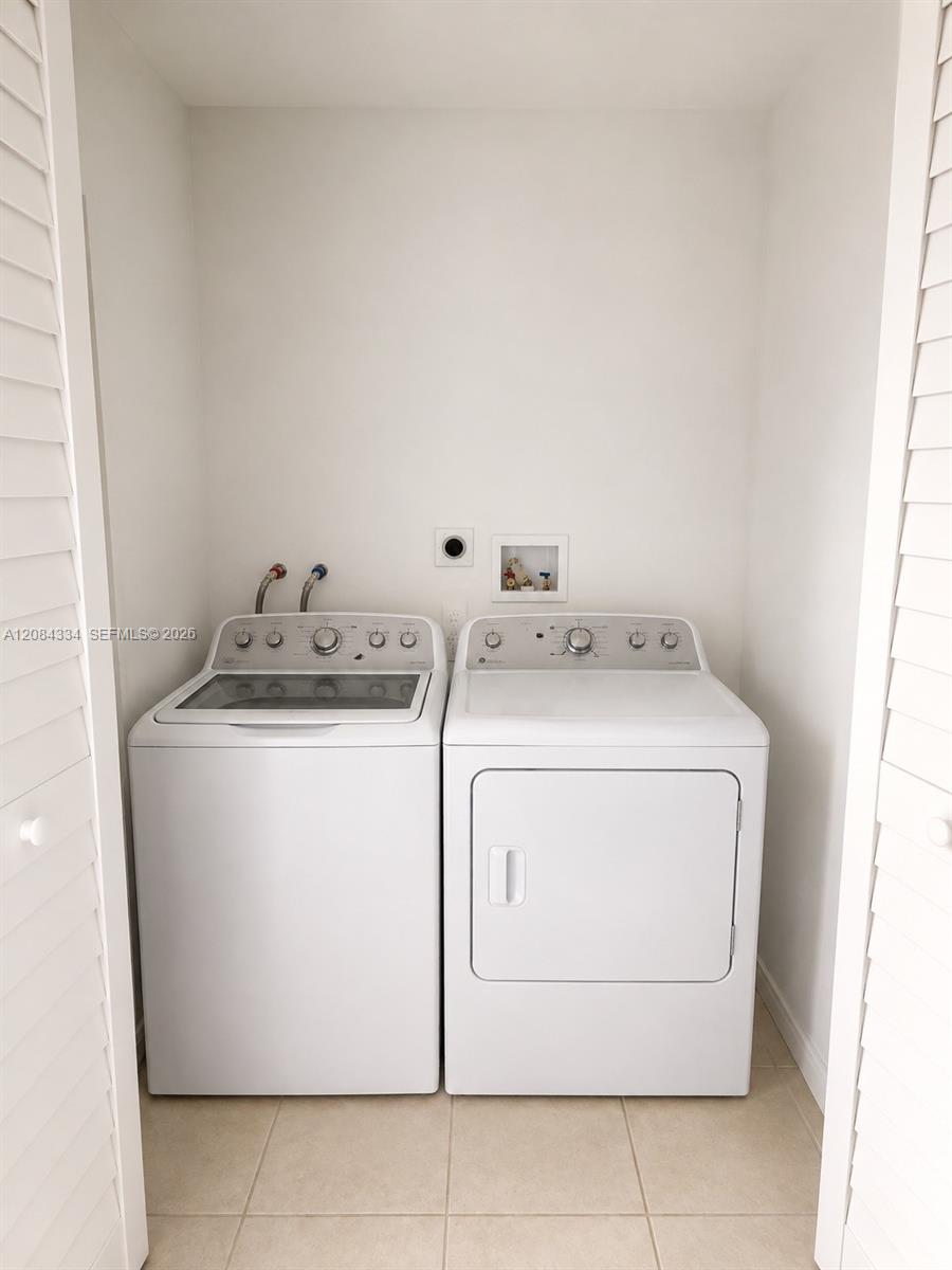 A12084334 Property Photo 8