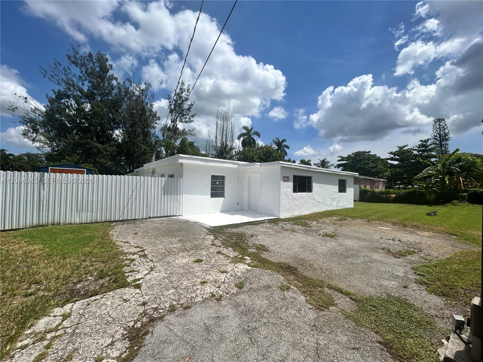 1843 Nw 107th Street Property Photo 1