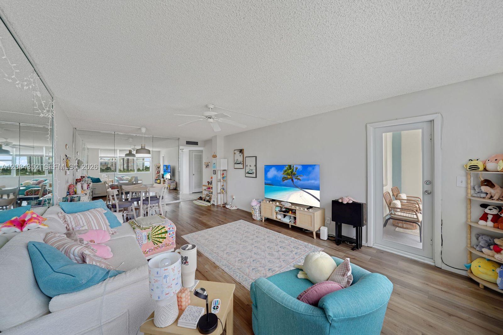 201 N Ocean Boulevard 801 Property Photo 4