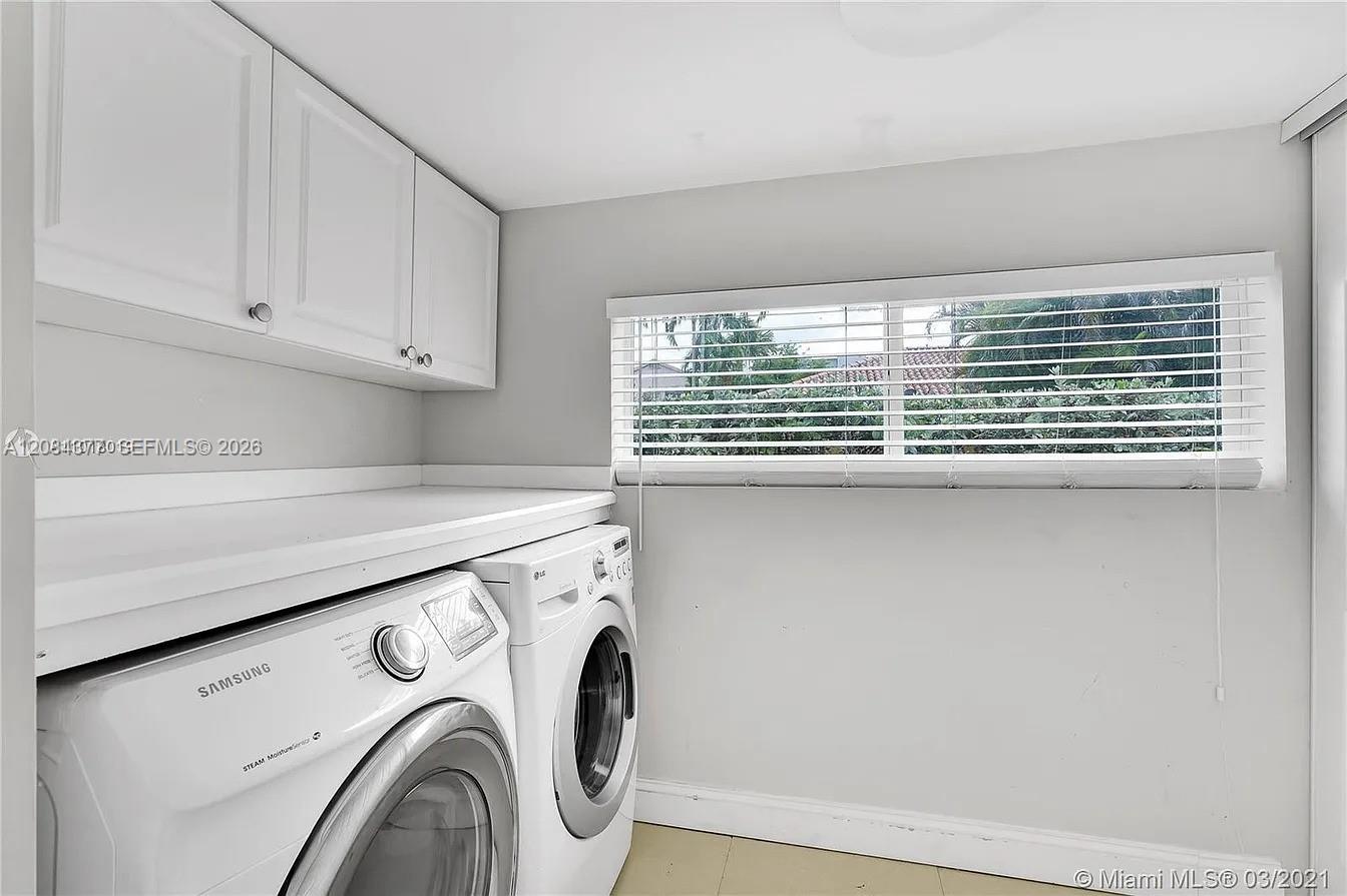 375 Sw 20th Road 1 Property Photo 2
