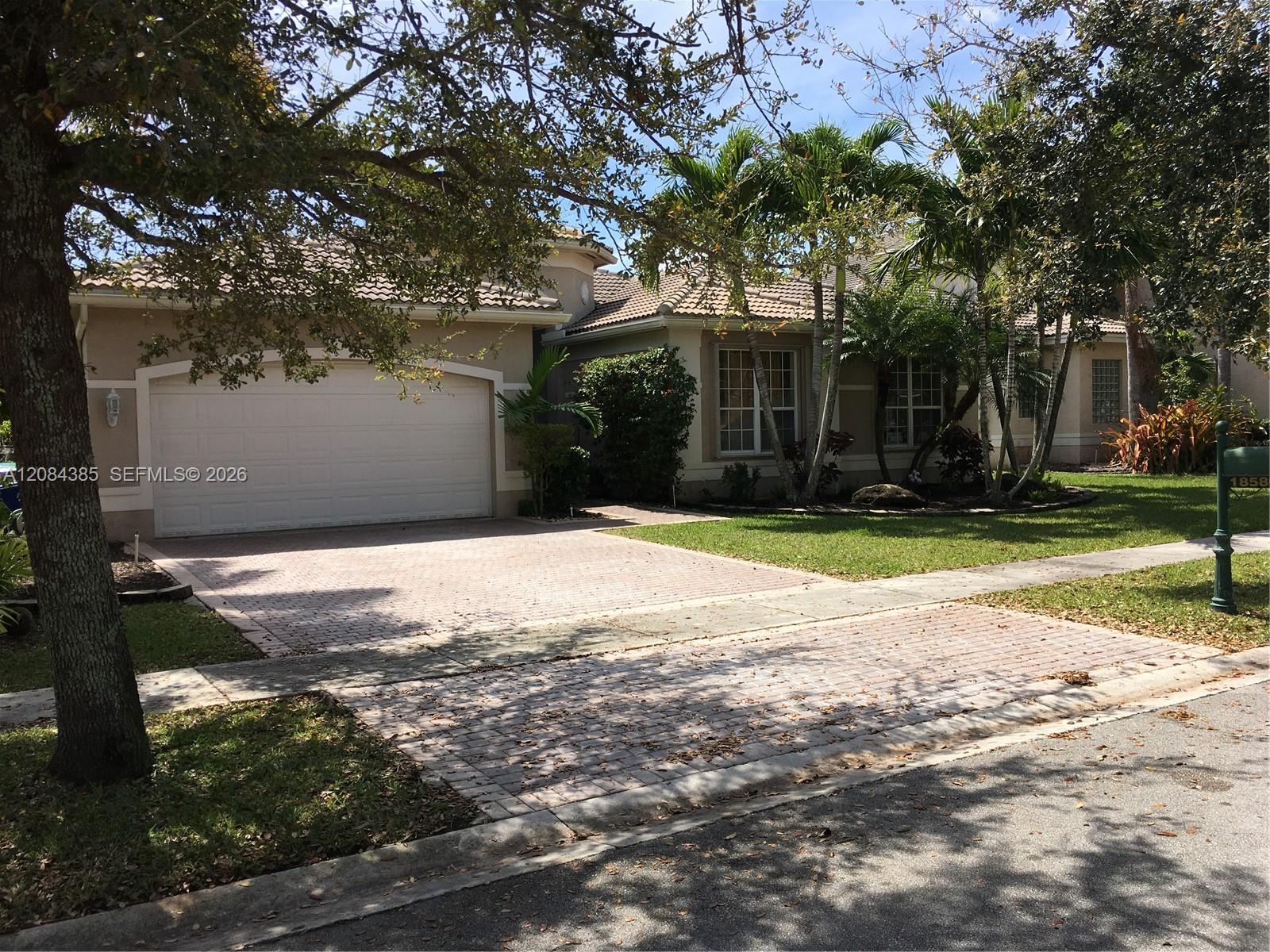 18580 Sw 44th Street 1 Property Photo 15