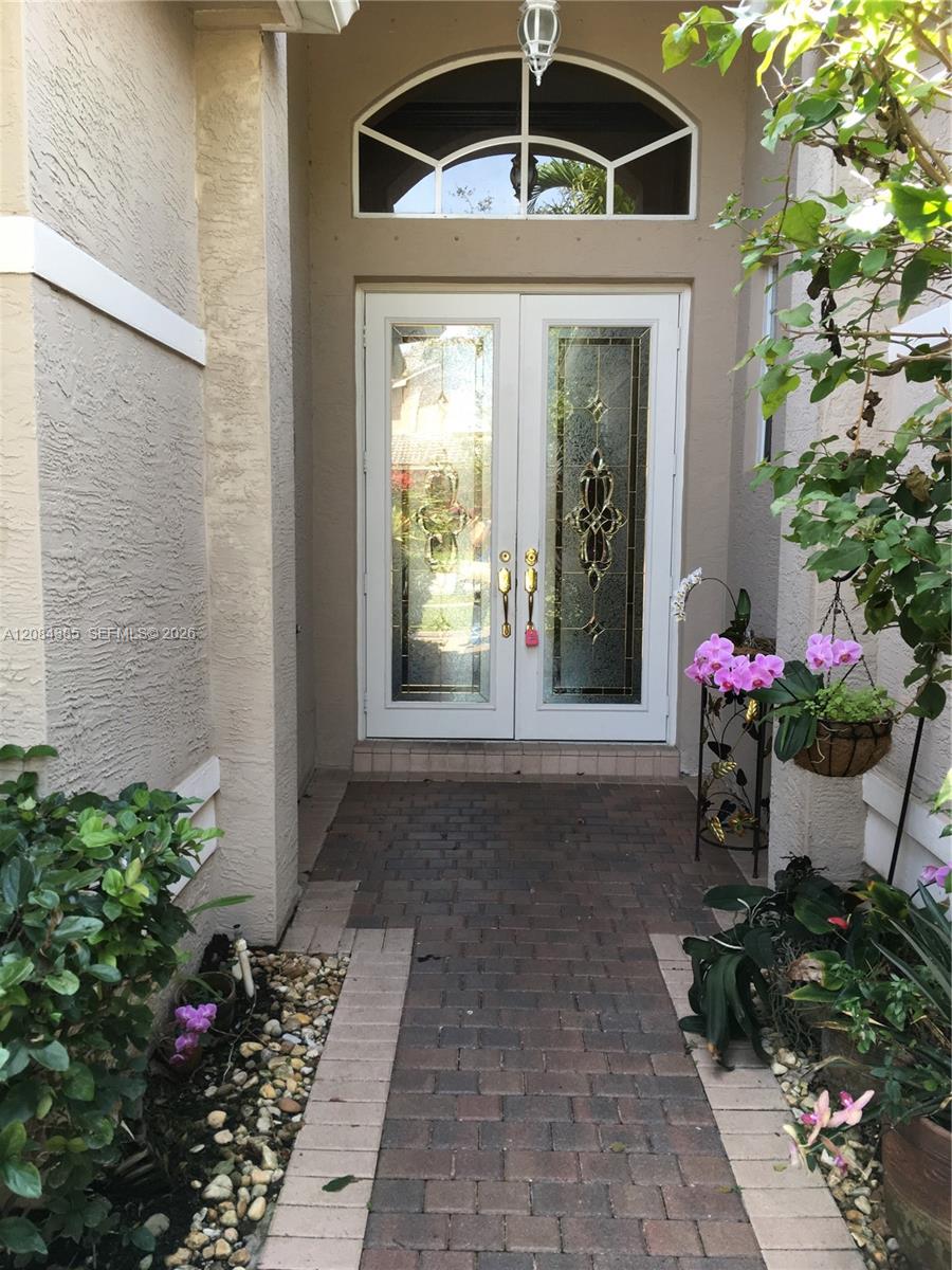 18580 Sw 44th Street 1 Property Photo 16