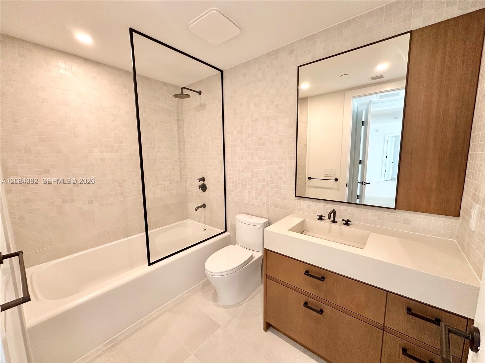 2200 Brickell Avenue 313 Property Photo 22