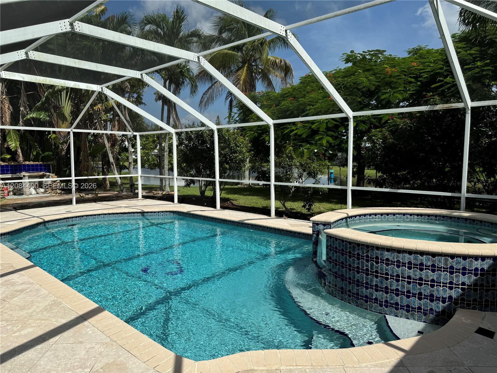 A12084400 Property Photo 1